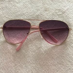 Women’s Steve Madden Aviator Sunglasses